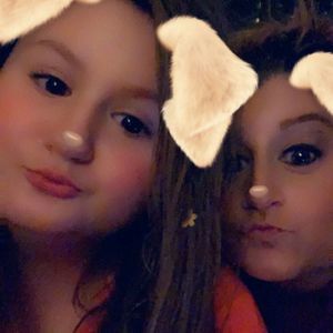 Meet your Posher, Emileigh